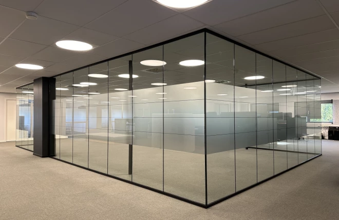 Glassvegger